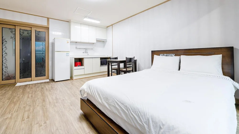 Jeju Badagreen Pension