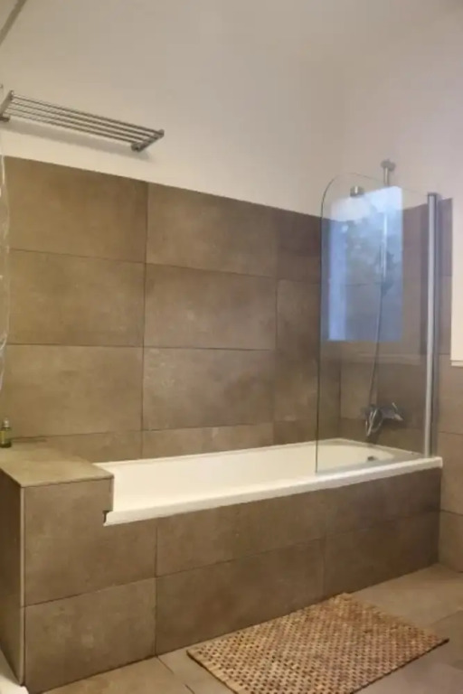 Akivillas Tavira Pine