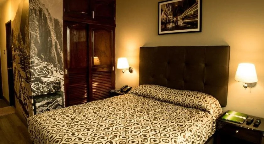 Hotel Lexus