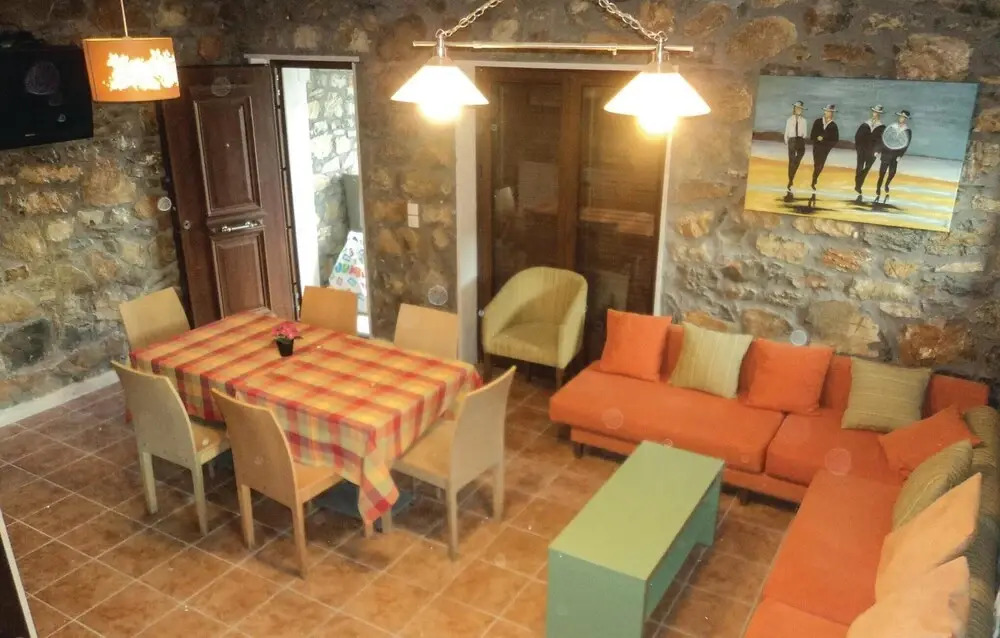 3 Bedroom Lovely Home In Paralio Astros