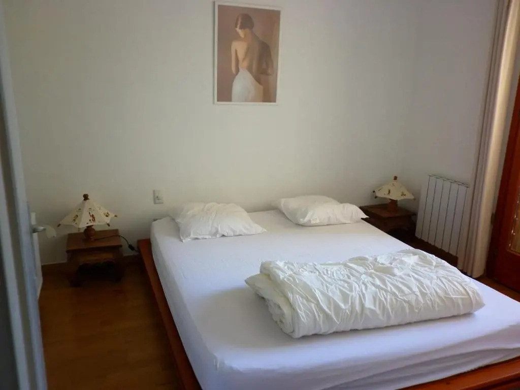 CALVI, appartement 4 personnes, centre ville, 200m de la plage, vue mer