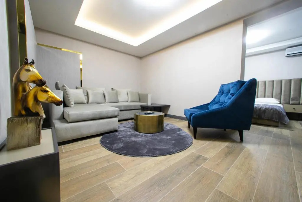 Mad Inn Hotel & Spa