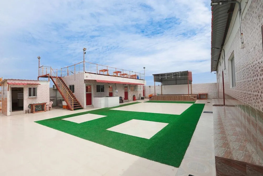 ULO ECR Sea Lounge and Banquets