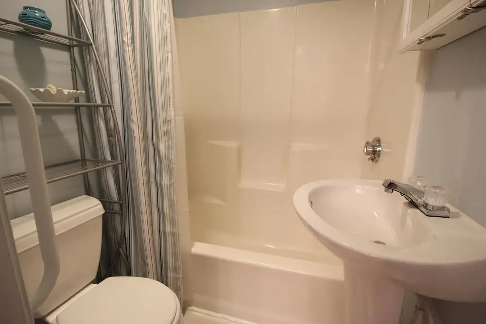 Holiday Guest House Bed & Breakfast