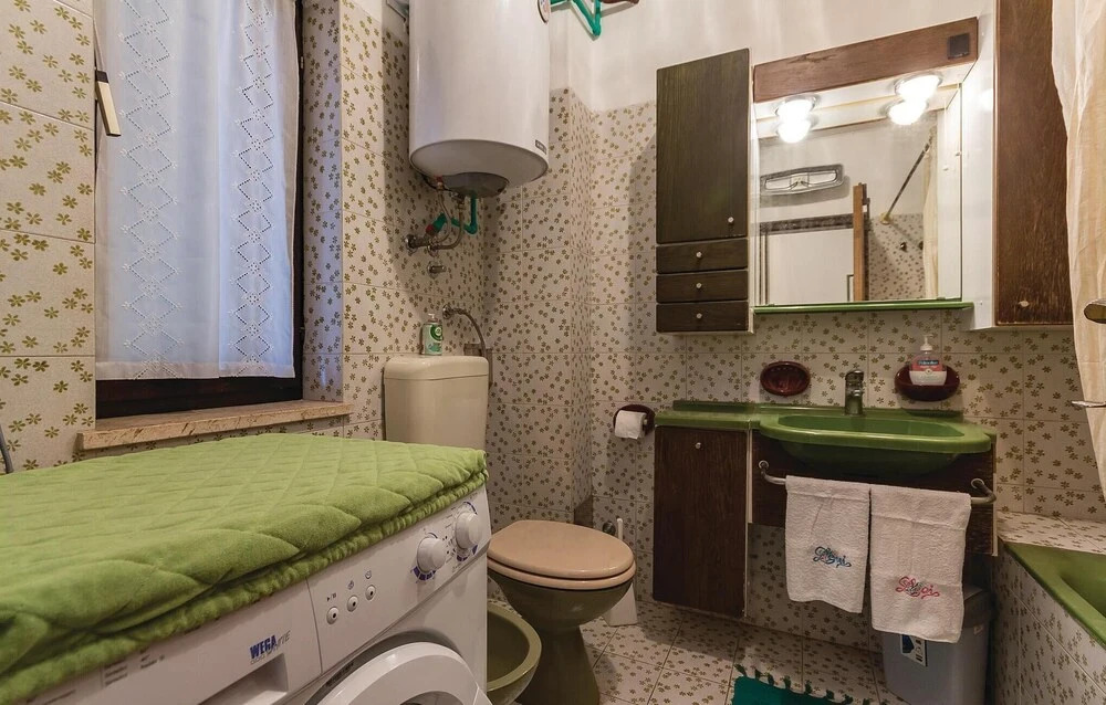 Amazing Home in Medulin With Wifi and 3 Bedrooms