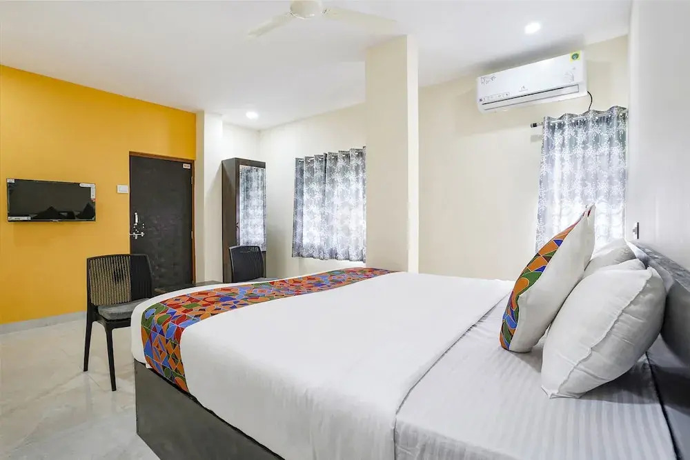 Fabhotel Grand Imperial
