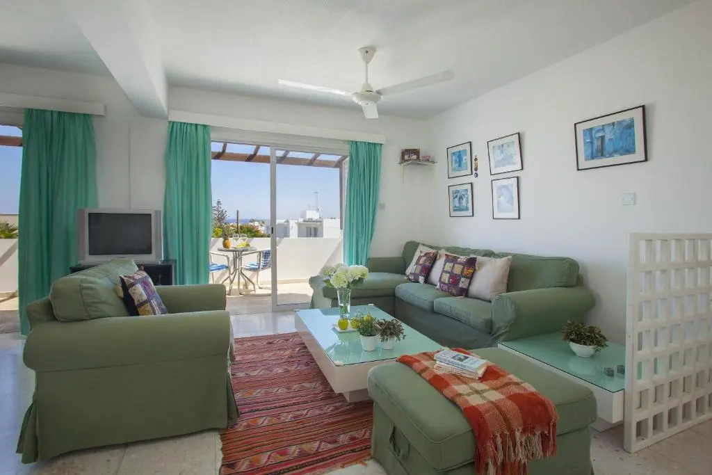 Protaras Holiday Suite Annie