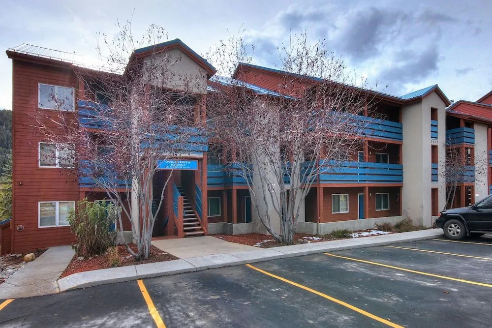 C213 Cinnamon Ridge 2 Bedroom Condo by RedAwning