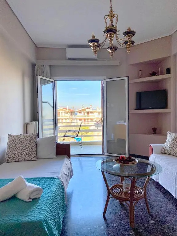 Mpanos Sea Apartment 2