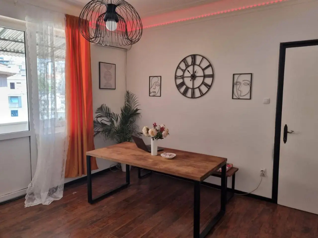 Downtown Belgrade Hostel and Apartments