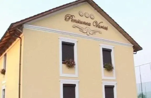 Pensiunea Varias