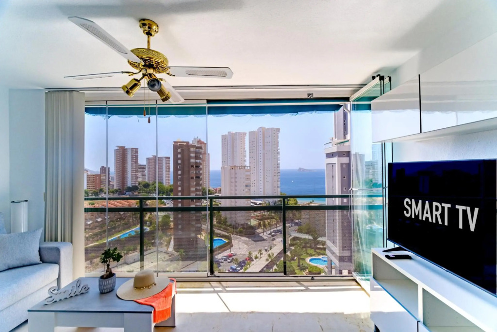 See the Sea Miramar apartment - 150m to the beach