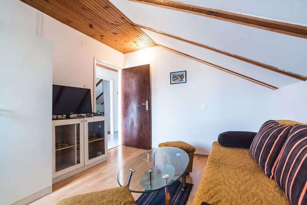 Kiwi apartments