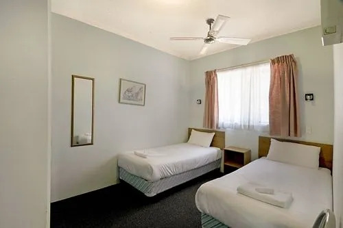 Allamanda Apartments