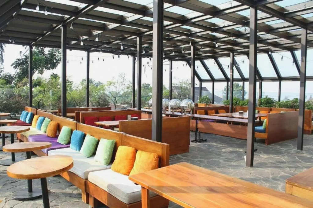 Balcony Hotel Sukabumi