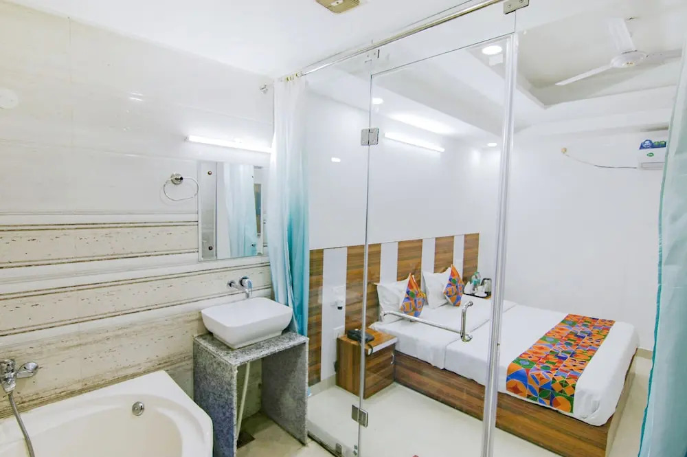 Fabhotel Gp Royal