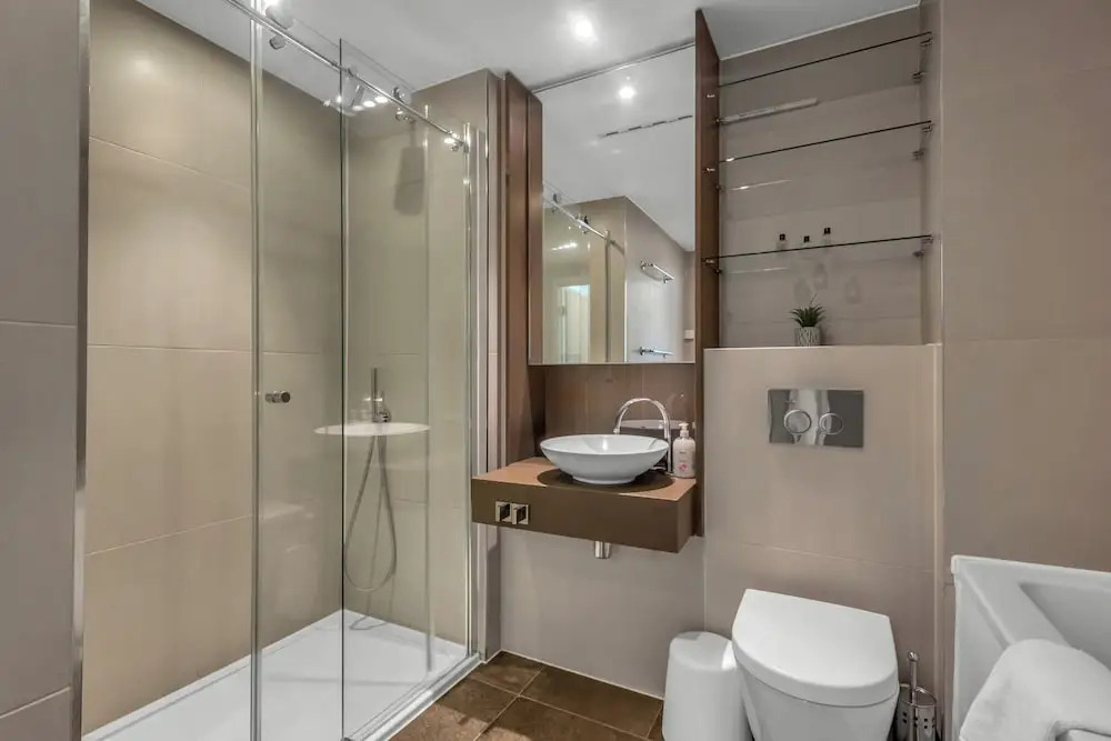 Deluxe 1 Bedroom Apartment in City Road