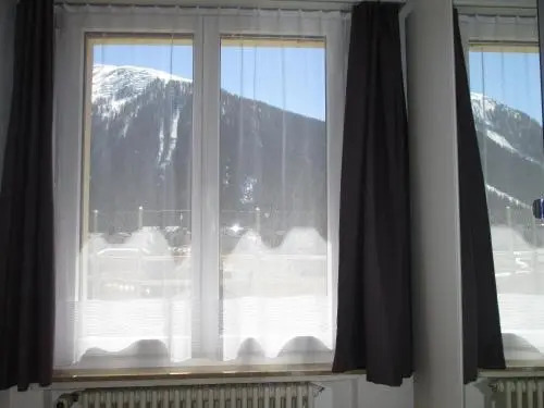 Apartment Bünda