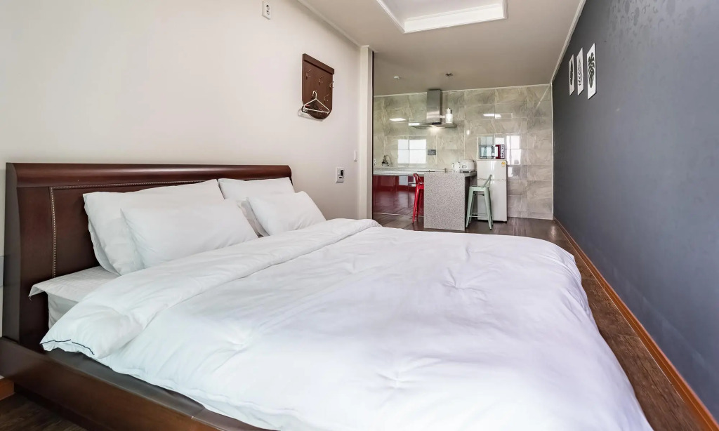 Goseong Dream Hill Pension