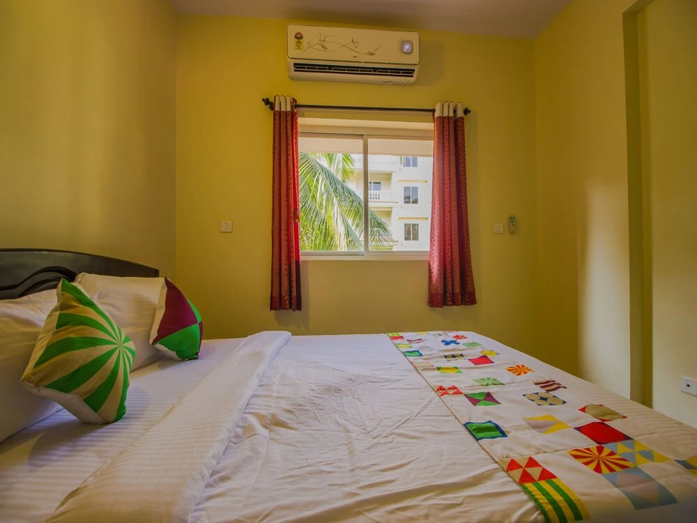 OYO 13256 Home Exotic Pool View 2BHK Varca Beach