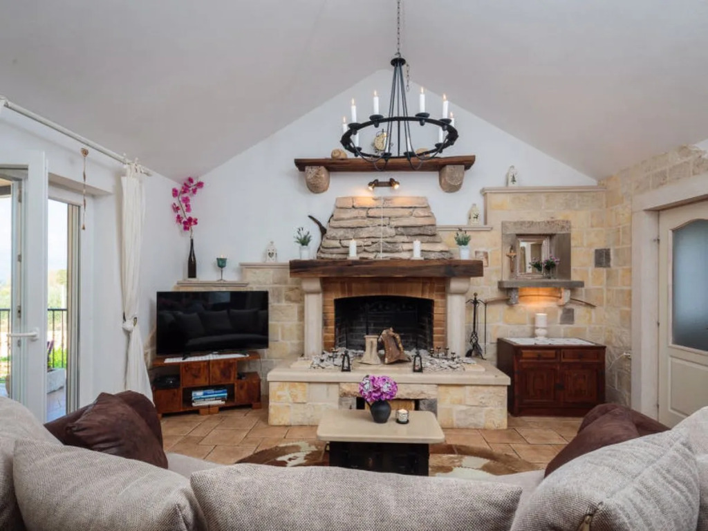 Holiday Home Villa Mutnik by Interhome