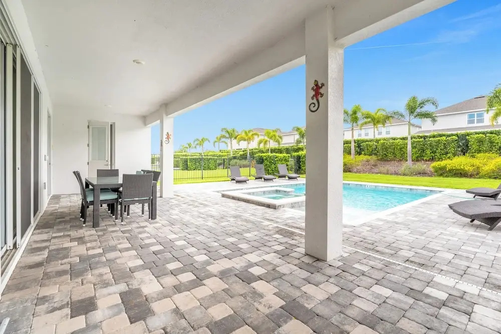 Endless fun Explore this great Villa