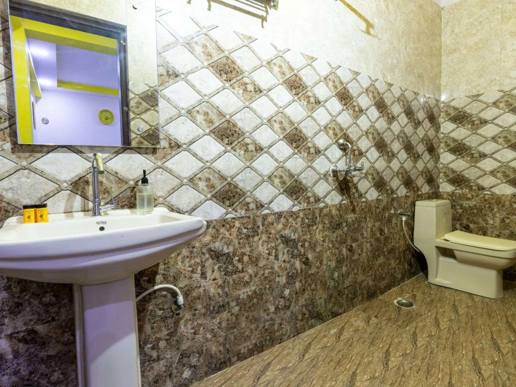 The Hosteller Agra