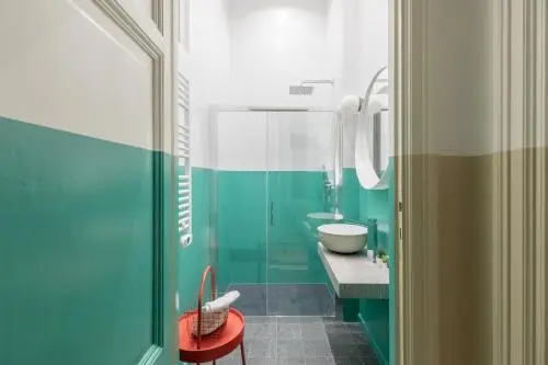 Iflat Sunny And Colorful Esquilino Apartment