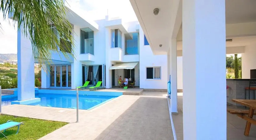 Harmonia Villa