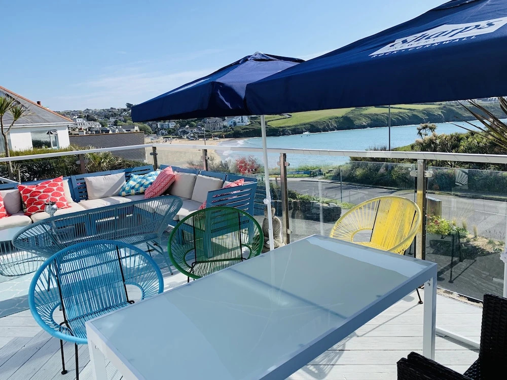 Porth Beach Hotel