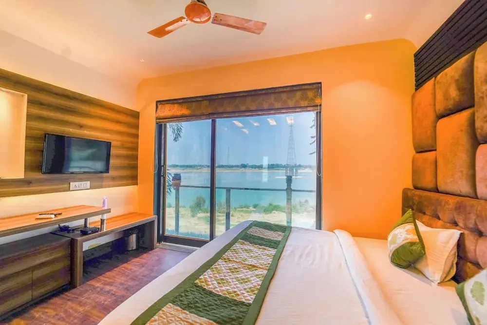 Shiv Rudraksh Resort, Near Assi Ghat