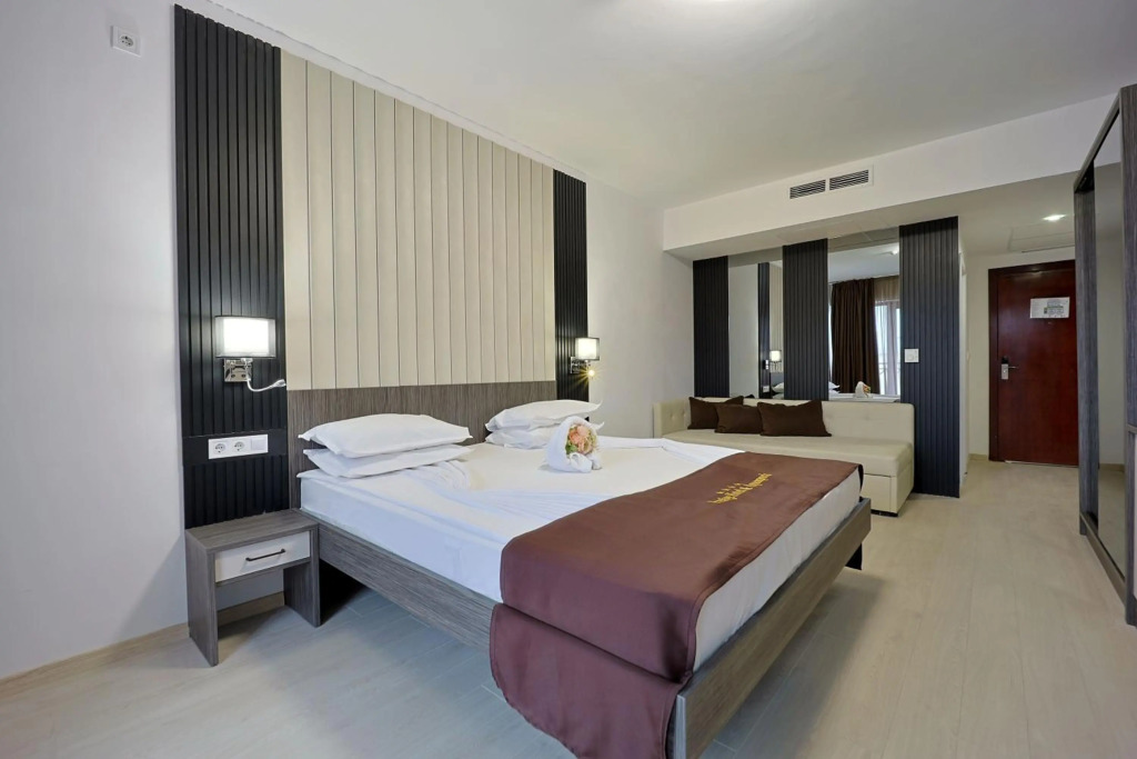 Prestige Grand Hotel & Aquapark - All Inclusive