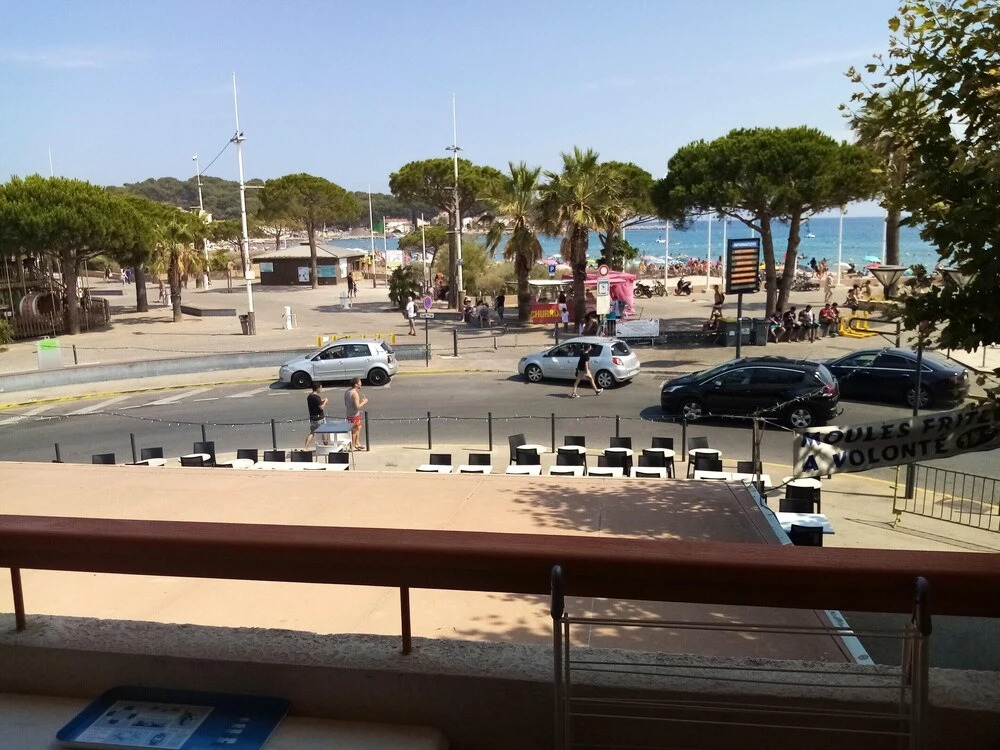 Studio in La Seyne-sur-mer, With Wonderful sea View, Furnished Terrace and Wifi