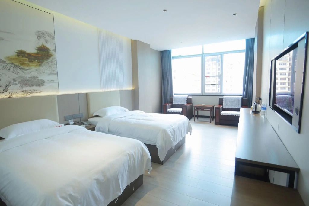 Thank Inn Plus Hotel Yunnan Honghe Gejiu City Renmin Road