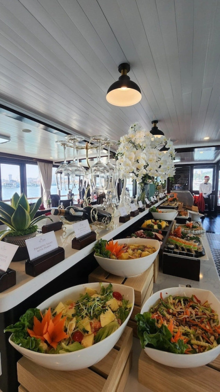 Lily Cruise