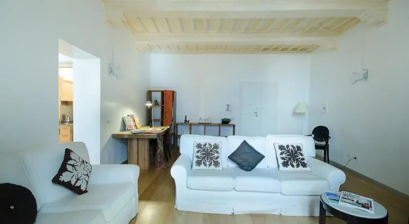 Pillow Apartments
