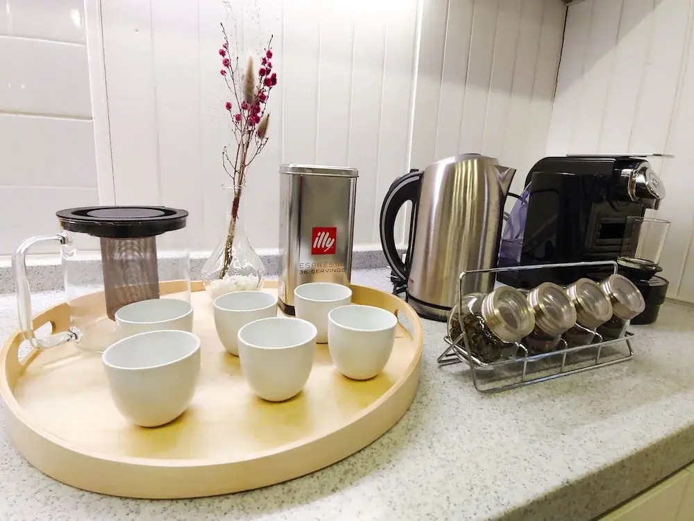 SG Tailored Service Home 5 Min Walk from Metro