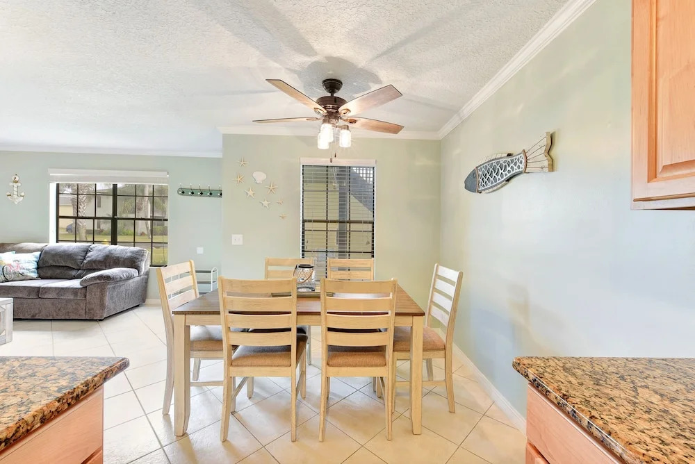 Seaside Villas 18