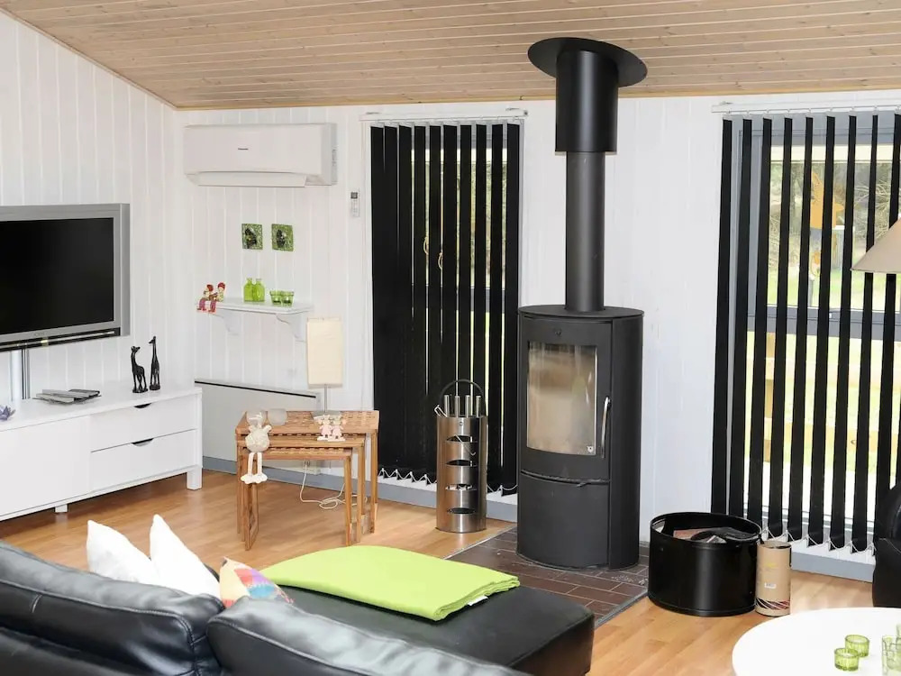 Cozy Holiday Home in Oksbøl With Whirlpool