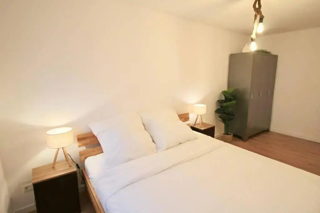 Fantastische Moderne und Zentrale Wohnung mit Balkon