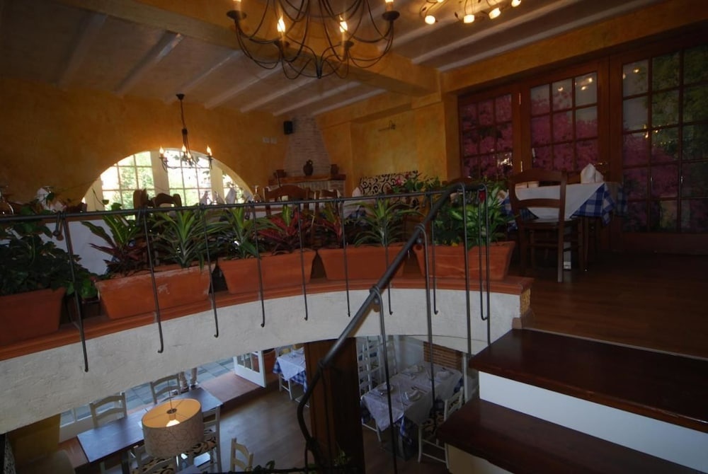Hotel Town House