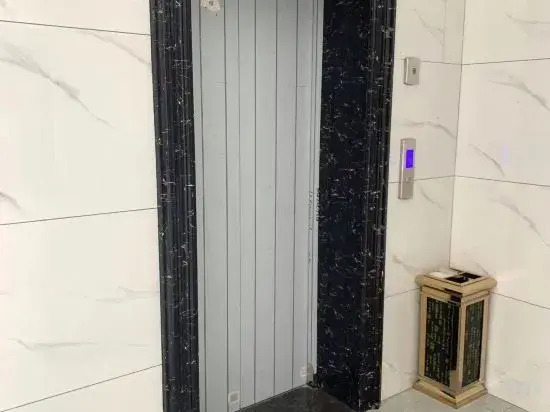Yuanyang Guangtian Intelligent Hotel