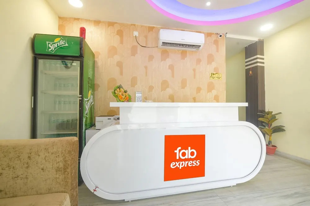 FabHotel Magadh Crystal