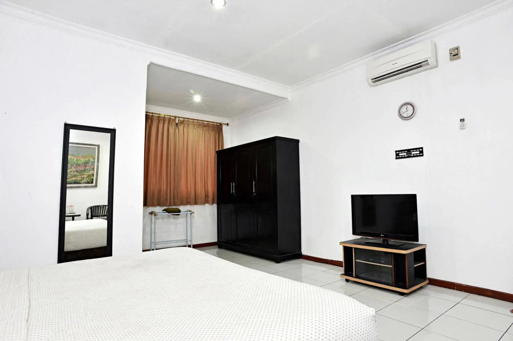 Zenrooms Villa Duta