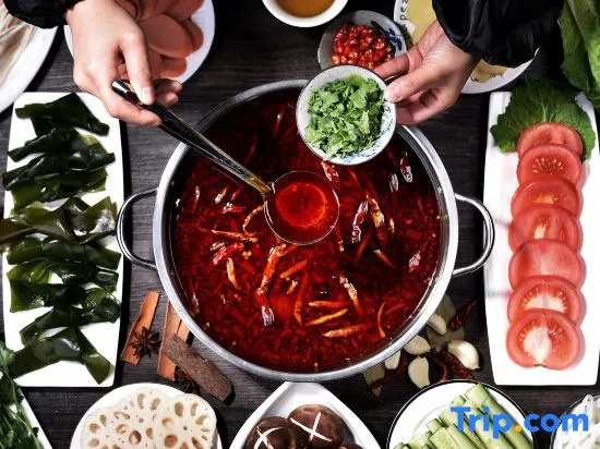 Dishi Hill Hotel (Chengdu Global Center Century City)