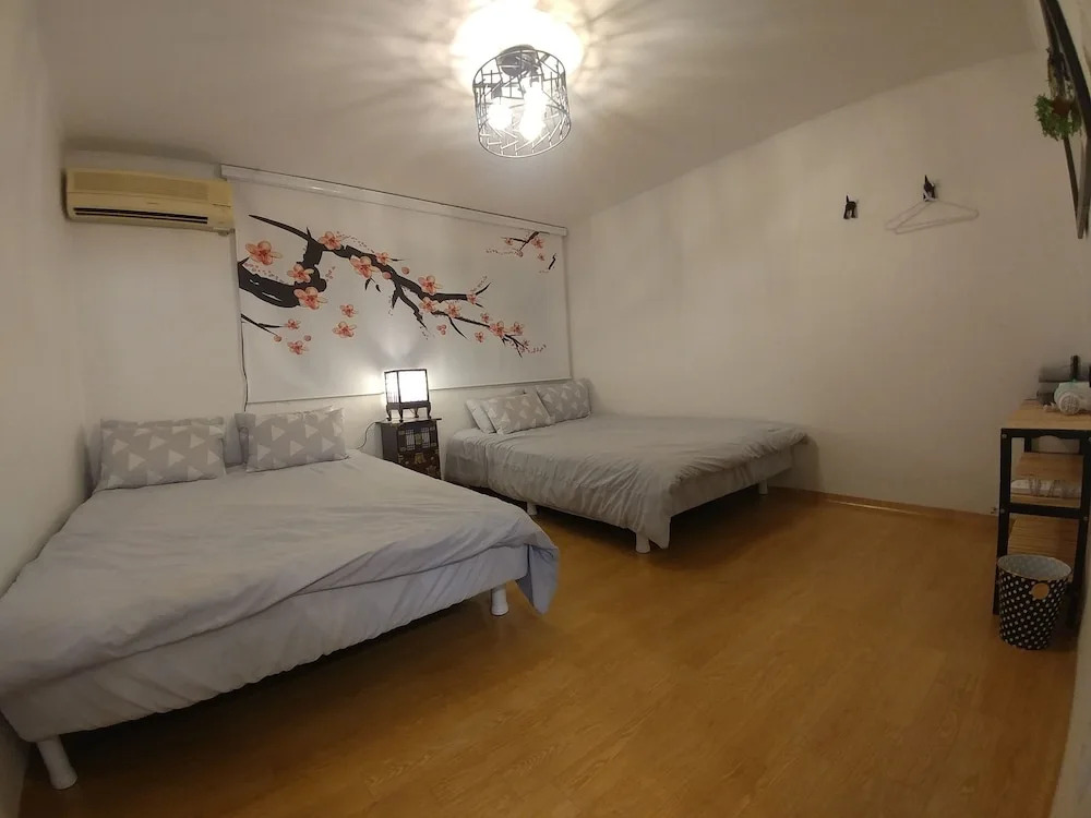 KiKi House