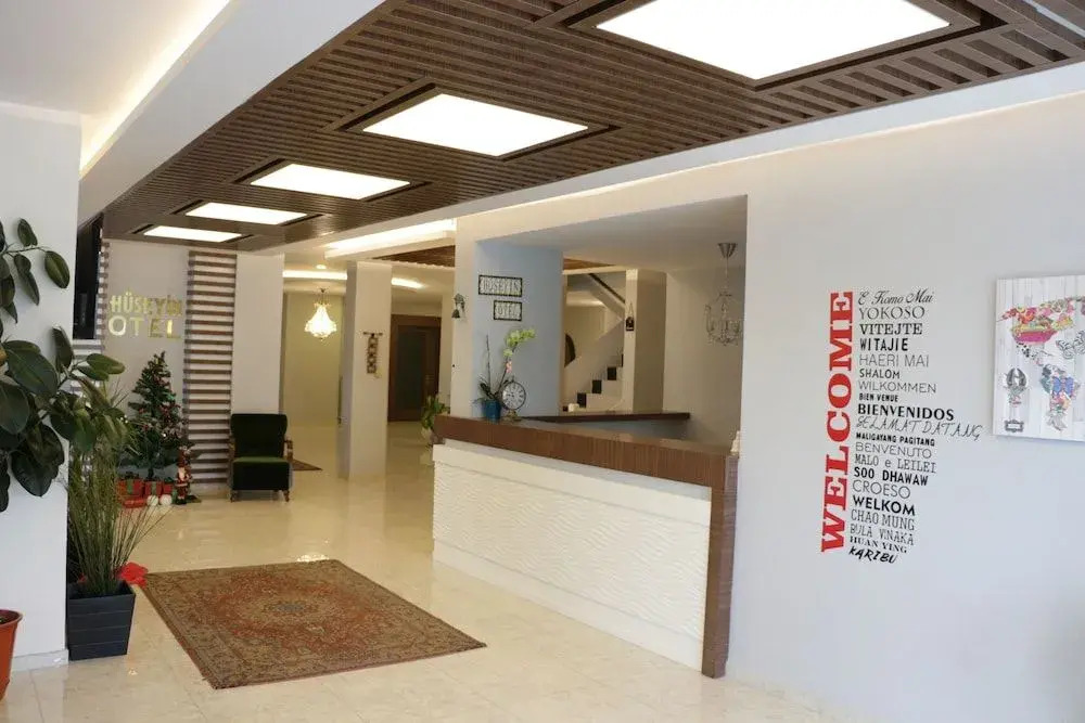 Huseyin Hotel