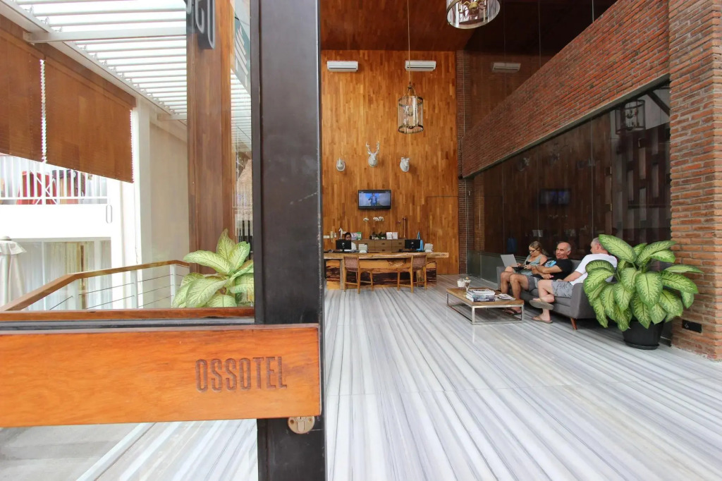 Ossotel Legian