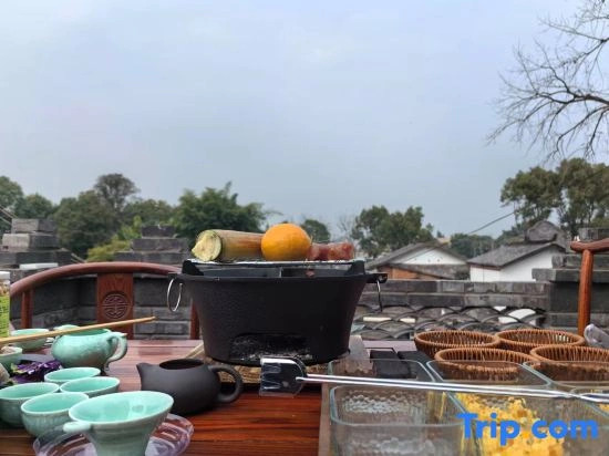 Xingyue Homestay (Fangte Dinosaur Museum)