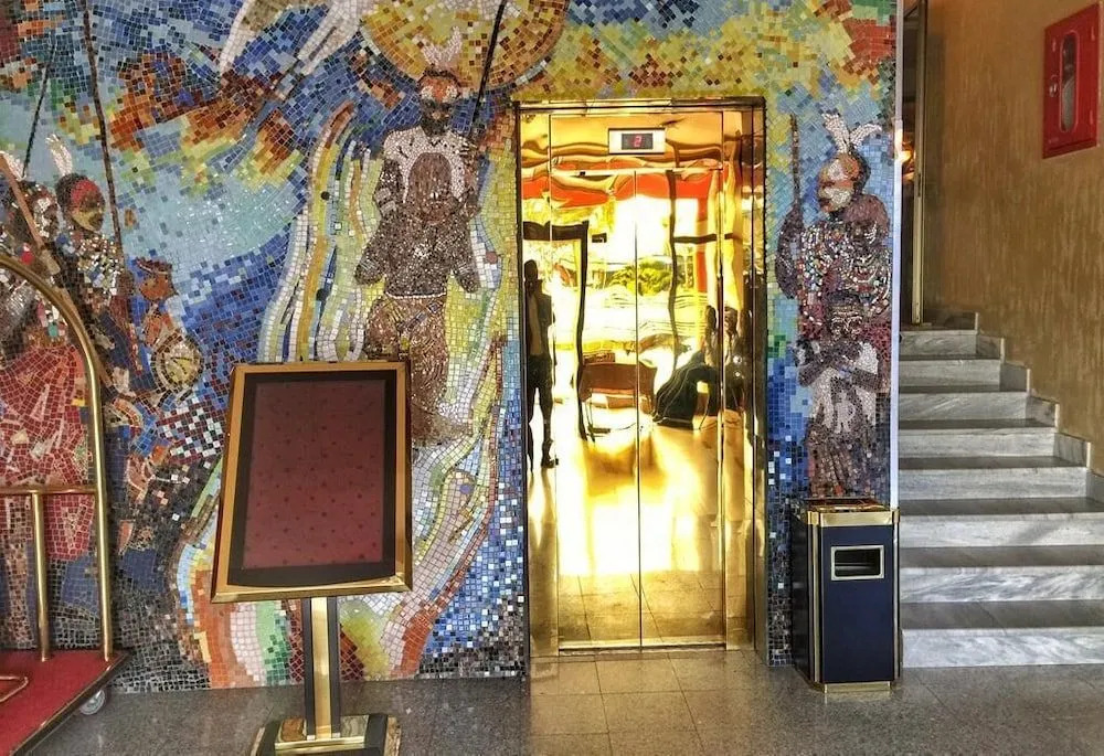 Top Ten Hotel